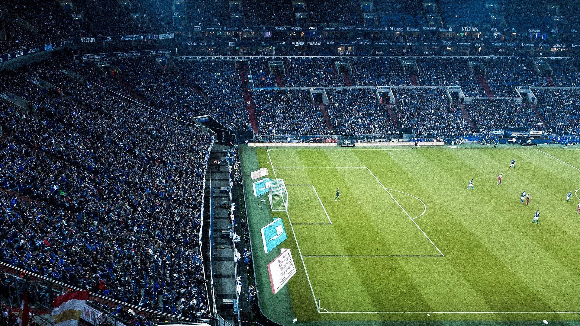 德甲联赛激战正酣，拜仁慕尼黑紧追榜首勒沃库森